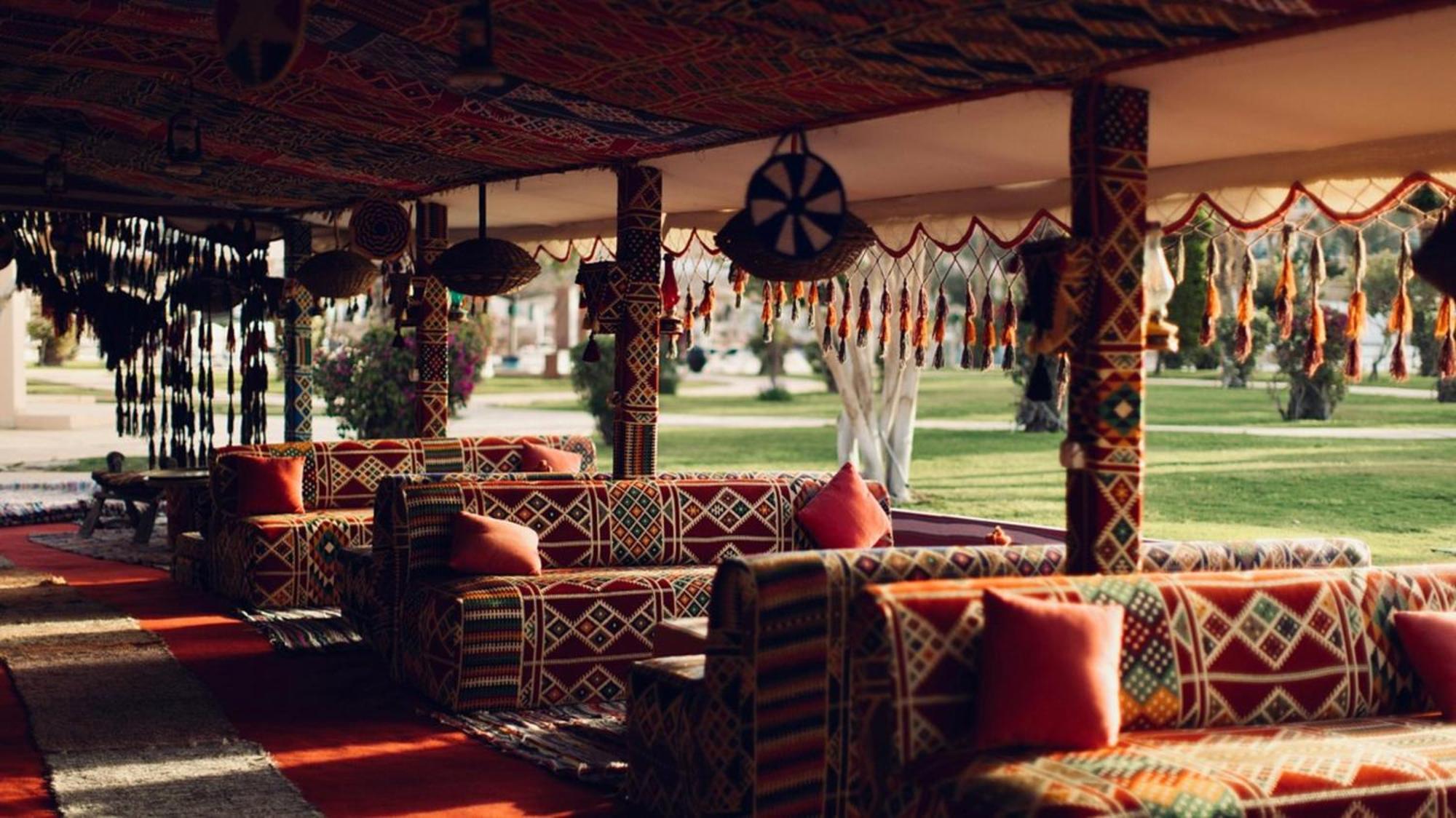 Pyramisa Beach Resort Sahl Hasheesh Hurghada Esterno foto A majlis in the United Arab Emirates